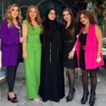 Suzan Negm ElDein Instagram - تكتمل السعادة عندما تجتمع مع من تحبهم ❤️ #سوزان_نجم_الدين @suzannajmaldeen @c.restaurant.dxb