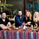 Suzan Negm ElDein Instagram - أحلى جَمعة مع الأهل بأول يوم من رمضان..بس مابتكمل الفرحة إلّا بوجود كل الحبايب الغايبين😔 #رمضان_كريم #رمضان_يجمعنا #سوزان_نجم_الدين #سوريا #suzannajmaldeen #syria Damascus, Syria