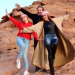 Suzan Negm ElDein Instagram - رحلة من العمر مع نخبة من نجوم الفن والاعلام والمجتمع في مهرجان #أوسكار_الرائدات في #وادي_رم #الأردن #سوزان_نجم_الدين #suzannajmaldeen @oscar_pioneers @pioneers_human_right @raniahaddadin1 @eventsbyadamafara