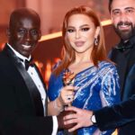 Suzan Negm ElDein Instagram - من تلك الليلة الاستثنائية للميوريكس دور وإعلان التعاون مع الشركة العالمية @takebackthemic والتفاصيل لاحقاً انشاءالله #الله_ولي_التوفيق Thanks to: Stylist @nabilajadallah Dress @ziadnakad Makeup @maissa_hasoun Hair @mikehamdan470 Jewellery @adaliz.jewellery #suzannajmaldeen @suzannajmaldeen #syria #dubai @murexdor Atlantis, The Palm