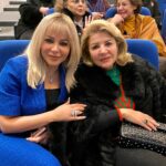 Suzan Negm ElDein Instagram - في ذكرى الراحل الكبير #زكي_ناصيف الذي ترك لنا ثروة فنية غنية لن تموت…. مع وزير الثقافة اللبناني القاضي #محمد_وسام_المرتضى ونخبة من نجوم الفن والمجتمع منهم السوبرانو #هبة_قواس #غسان_صليبا #معين_شريف السيدة #امينة_بري #لبنان #بيروت #سوزان_نجم_الدين #الحب_حياة @hibaalkawas @suzannajmaldeen #syria #lebanon #lovelife @aminafawaz Beirut, Lebanon