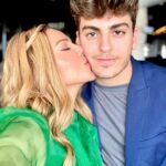 Suzan Negm ElDein Instagram - لاأصدّق أنّ هذا الشاب الجميل قلباً وقالباً هو طفلي الصغير الذي كبُر في غفلةٍ عنّي… وهاهو اليوم ينهي دراسته الثانوية في ولاية فلوريدا الأمريكية… ليبدأ بعدها معتركَ الحياة في سنته الأولى من دراسة البزنس التي اختارها بملئ إرادته… ليرسُمَ من خلالها طموحَه الجامح في هذا العالم الواسع انشاءالله 🙏 مباركٌ لك ياحبيبي ومباركٌ لي بك🙏 وأتضرّعُ إلى الله سبحانه وتعالى ليكون لك سنداً وعوناً في كل خطوةٍ تخطوها في طريق مستقبلك المثمر والناجح بإذن الله🙏❤️👌 #حيان_الأتاسي #حيان_أتاسي #سوزان_نجم_الدين @hayanatassi @suzannajmaldeen #myson #son #mother #family #lovelife #syria #florida #america #orlando #mylove Cairo, Egypt