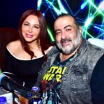 Suzan Negm ElDein Instagram - تجربة في غاية المتعة مع المخرج المتميز #سامح_عبد_العزيز ومع نجوم فيلم #تماسيح_النيل🐊 المتفرد كلّ منهم بشخصيته الكوميدية الإنسانية الرائعة👌 فشكرا لهذا العمل الذي جمعني مع أحلى الناس لأشعر معهم بأننا أسرة واحدة🥰 شكراً لفريق العمل بكافة أقسامه فرداً فرداً متمنية أن يحقق هذا الفيلم قبولاً جماهيريّاً واسعاً بإذن الله🙏 #سوزان_نجم_الدين #فيلم #مصر #سوريا #الحب_حياة #كوميديا #suzan_najm_aldeen @suzannajmaldeen #lovelife #egypt #syria #stars #movie @samehabdulaziz شكرا للمصور الرائع #هاني_عبد_ربه @hany_abd_rabo Cairo, Egypt