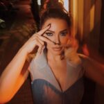 Suzan Negm ElDein Instagram - لن تكسرينا أيتها الآلام.. لن تخذلينا أيتها الحروب.. فدماء الشهداء وصمود الأبطال يروينا بالأمل.. سنبقى مبتسمين. متفائلين. أقوياء. رغماً عن أنف الزمن.. سنتعلم من الماضي ونتطلع الى المستقبل.. بكل ثقة وكرامة وكبرياء.. سنكمل مشوارنا بكل الحب مهما كانت الصعوبات تحديات..وبعون الله.. فبالحب نعيش ونحيا ونبدع..ونحقق المعجزات.. فالحبّ❤️حياة #سوزان_نجم_الدين #كل_عام_وانتم_بخير #٢٠٢٤ #الحب_حياة ٠ ٠ ٠ شكراً لكل من اهتم بطلتي: Stylist : @khalilzein.official Photo: @mk.visionn Makeup : @khalednaifeh h Hair : @assaadhairdesign Heels: @cncptlondonbeirut eirut Dress : @maeparisofficial Cairo, Egypt