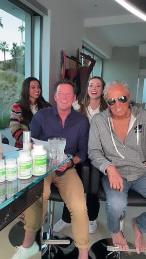 Suzanne Somers Instagram - HAPPY BIRTHDAY BRUCE! FREE GIFT Memory Renew (69.99 retail value) with any purchase of 69.99 or more at SuzanneSomers.com.