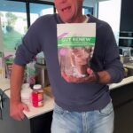 Suzanne Somers Instagram - President’s Day Weekend Sale!! Enter Promo Code USA25 for 25% OFF Sitewide at SuzanneSomers.com! (Offer valid 2/16-2/19/24 on any products not already marked down more than 25%!)