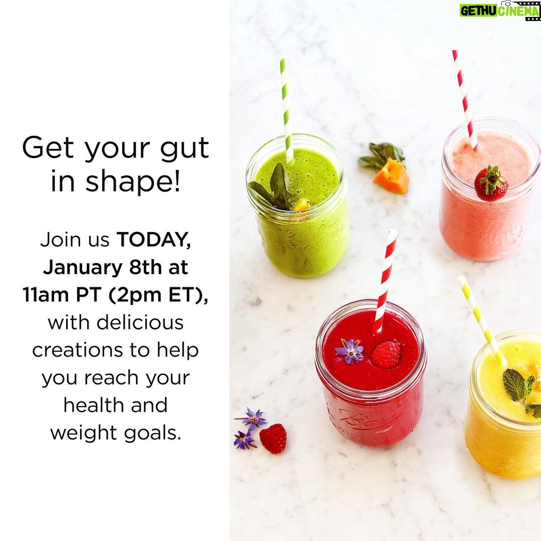 Suzanne Somers Instagram - Caroline & Violet are back in the kitchen whipping up delicious smoothies! The fun starts this morning 1/8, on IGTV + Facebook LIVE at 11am PT (2pm ET)! Los Angeles, California
