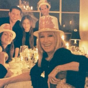 Suzanne Somers Instagram - HAPPY New Year from our family to yours 🍾👼🎉