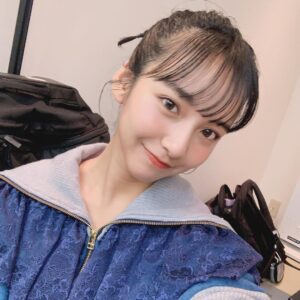 Suzu Yamanouchi Instagram - 高い位置で結べるようになったうれちい(見えない)
