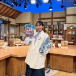 Suzu Yamanouchi Instagram - 最近の衣装たち👗💫 【読売テレビ・日本テレビ系 ダウンタウンDX】 ・シャツ、ジャケット、スカート @inprocess_tokyo @susu_press 【TBS 王様のブランチ】 ・トレーナー、パンツ、アウター @tsumori_chisato ・スニーカー @frapbois_official 【関西テレビ よ～いドン！(4/26生放送)】 ・トップス、スカート @lois_crayon_official 【テレビ朝日 今聴きたい昭和の名曲！レジェンド18選～歌手別No.1ソング】 ・ワンピース、ジレ @bellmignon__ ・靴 @three_treasures_ 【TBS 世界ふしぎ発見！】 ・ジャケット @labelleetude_official ・ブラウス @watashinofuku.official ・靴 @_tokyo_bopper_ 【テレビ朝日 新世界 メタバースTV!!】 ・ワンピース、ベスト @createclair @the.pr_ 【TBS アッコにおまかせ！(5/14生放送)】 ・ワンピース @aileen_by_groggrog_vintage ・チュールワンピース @gypsy_____official ・つけ襟 @un__5428 【関西テレビ よ～いドン！(5/17生放送)】 ・ワンピース、ベスト @manoushjapan @manoush_officiel ・つけ襟 @un__5428