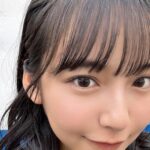 Suzu Yamanouchi Instagram - 新しいお洋服買ったりきちんと写真に収めようと努力したりな日々なんやけどみんなカラコンしてる？ 山之内がイメージキャラクターをさせて頂いているベルミー(@belleme.official )天才的な可愛さだからまたご紹介させてください🙆‍♀️ 1〜3枚目で付けているのはティアーブラウン👀 つけた瞬間目うるっうるになるよ すっぴんにもナチュラルメイクにも何にでも合うからお家でぬくぬくしてたいけど鏡見た時の自分がいつもより可愛くて嬉しくなる系カラコンです もちろんお出かけやデートにも👍 4～5枚目はヘーゼルリング ナチュラルなのに目がはっきりくっきりうるるんとする👀 目元がはっきりして映像でも静止画でも盛れる！！ 撮影の日とかパーツをはっきり見せたいなって日はこれ！！ 絶対試してみてほしい、、 冬もベルミーと共に楽しもうね🎅 #ベルミー #belleme #カラコン #カラコンレポ #ナチュラルカラコン #pr ――― ※装用時の見え方には個人差があります ※個人の感想です 販売名:SPワンデー　H-UVC　承認番号:22900BZX00423000 ―――