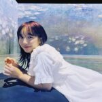 Suzu Yamanouchi Instagram - Immersive Museum OSAKAアンバサダーとしてひと足お先に楽しませていただきました！！ めちゃくちゃ良かった、、。 明日からなので関西の方是非！！ 絵画の世界に我が身事飛び込めます😳
