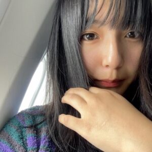 Suzu Yamanouchi Instagram - 静電気すごかった