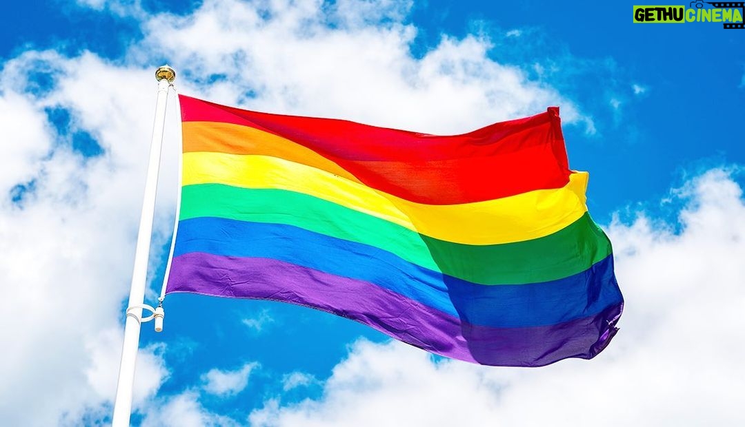 Suzy Antonyan Instagram - Love is LOVE!! HAPPY PRIDE! I love you all ♥️♥️♥️🏳️🌈🏳️🌈🏳️🌈🏳️🌈 Los Angeles, California