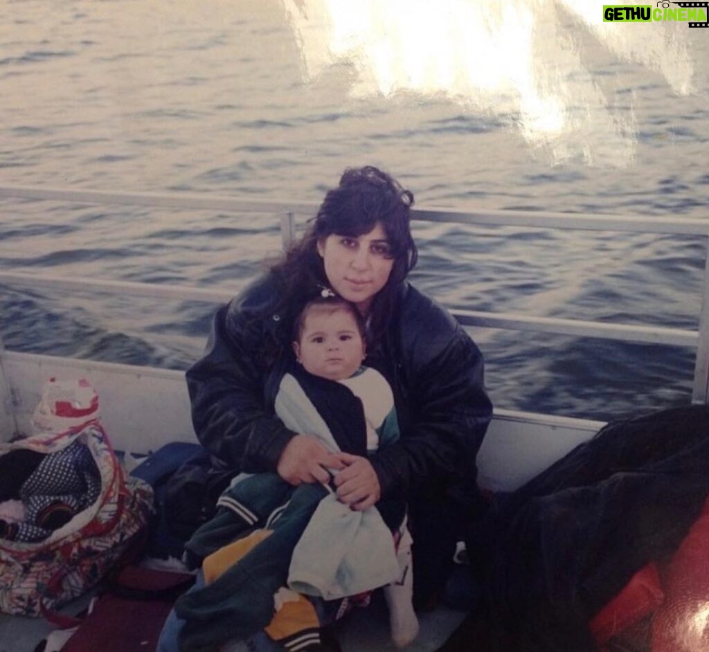 Suzy Antonyan Instagram - Here's a picture of me(mad), on a boat, with my mom. Happy Mother's Day, Ma! Love you home girl 😘♥️ Los Angeles, California