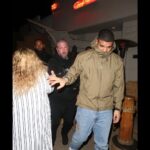 Suzy Antonyan Instagram - @champagnepapi If you’re reading this, it’s NOT too late!! I was so nervous to hug Drake 😩 here’s some pics of us tryna high five lmao Love you!! ♥️♥️ Los Angeles, California