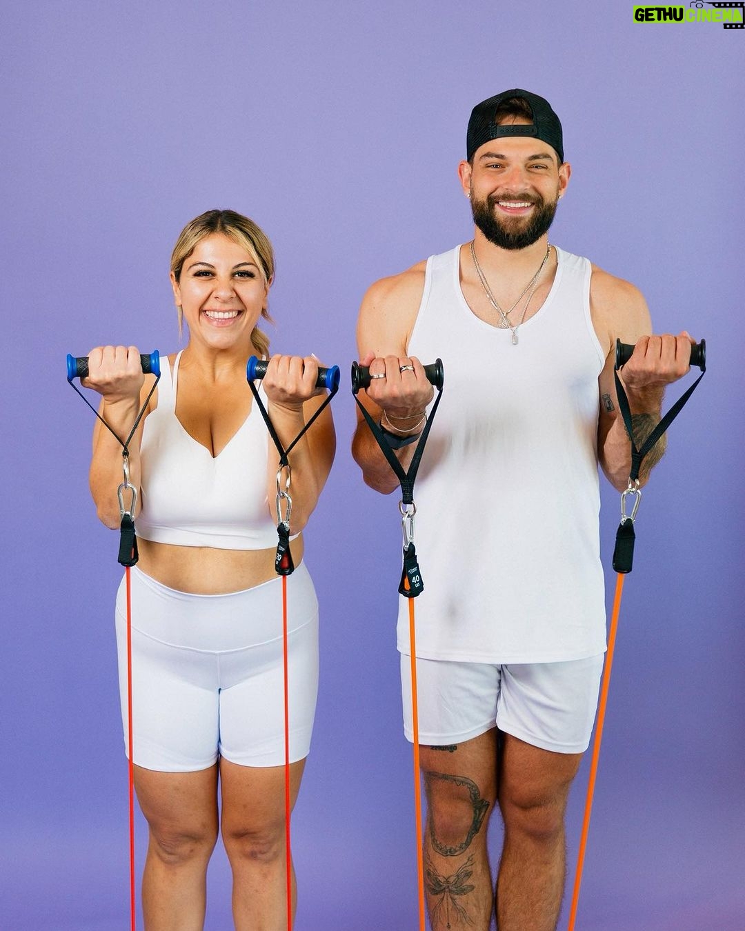 Suzy Antonyan Instagram - With the release of Suzy's documentary, we’re coming out with her 3 month at home Fitness guide by XEELA® this August 15th! 💓 Suzy was able to lose 40 POUNDS with XEELA® and now we are ready to help you accomplish YOUR fitness journey. We will be releasing a complete 3 month at home guide along with the necessary equipment designed to help you lose fat, build muscle, all in the comfort of your own home 💪 Suzy’s 3 MONTH at home Fitness Guide includes: ♡ A full 3 month guide of at home workouts ♡ Recipes ♡ How to train for a marathon ♡ Cardio assistance ♡ Calorie and macro assistance ♡ FAQs ♡ Nutrition Advice ♡ Fitness equipment ♡ & MORE! 🍑 Fitness equipment includes: ♡ Resistance bands ♡ Handles ♡ Jump rope ♡ Hip bands ♡ XEELA® Drawstring Bag Our bundle includes the necessary at home equipment in tandem with the workout guide. We will also be available to help you throughout your 3 month journey with a special discord link attached within the guide and lead by our trainer Xavier! We are so excited to help you accomplish your goals! See you August 15th!