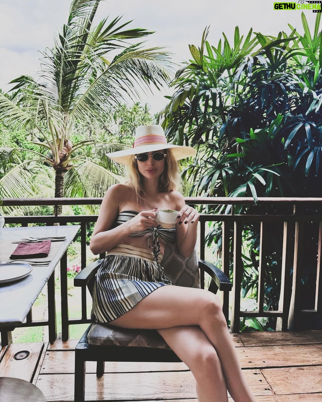 Svetlana Loboda Instagram - для того чтобы громко звучать , крайне важно иногда побыть в тишине…)) Soon Bali