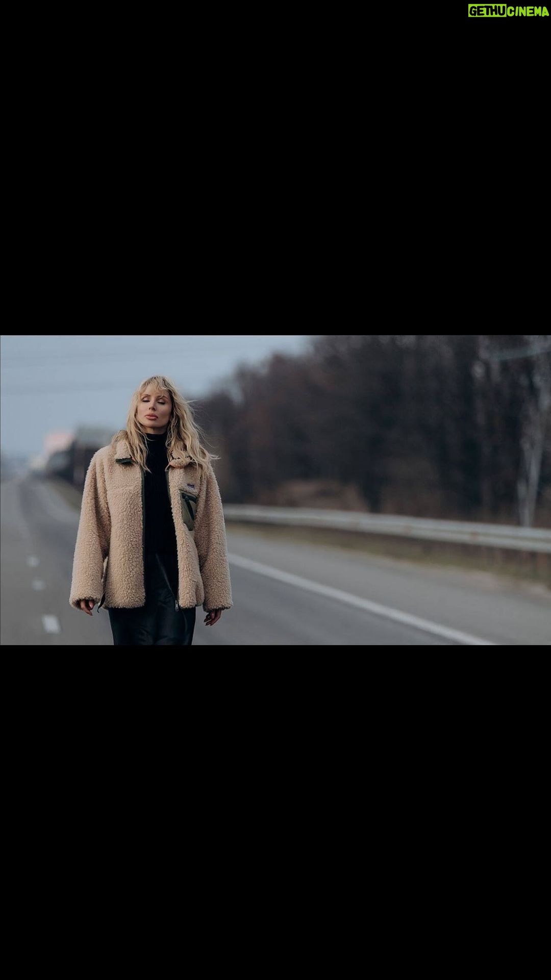 Svetlana Loboda - 57.2K Likes - Š ŃŠµ оГна ŠæŃемāŃŃŠ° ŃŃŠ¾Š³Š¾Š“Š½Ń !!!
ŠŠ ŠŠŠ£Š” 100 (ŠŠŠ„) - MOOD VIDEO
ŠŠ° Š²Š°ŃŠ¾Š¼Ń ŃŠ»ŃŃ
Ń Š·Š°Š¶Š“Šø Š±ŃŠ“е опŃŃā¦
Š±ŃŠ“ŃŃŃ ŠæŠµŃŠµŃкоГи, Š±ŃŠ“ŃŃŃ Š½ŠµŠ±ŠµŠ·ŠæŠµŠŗŠø, Š¼ŃŠ¶ ŃŠŗŠøŠ¼Šø ГовеГеŃŃŃŃ Š¼Š°Š½ŠµŠ²ŃŃŠ²Š°ŃŠø...
але Ń Š²Š°Ń Ń ŠŠø!!
ŠŠ°Š²Š¶Š“Šø вŃŃŃŠµ в ŃŠµŠ±Šµ Ń Š²ŃŃŃŠµ ŃŠ¾Š±Ń.
Це ŃŠµ, ŃŠ¾ ŃŠ¾Š±ŠøŃŃ Š½ŠµŠ¼Š¾Š¶Š»ŠøŠ²Šµ - ŃŠµŠ°Š»ŃнŃŃŃŃ.
Š Š½ŃŠŗŠ¾Š»Šø не Š·Š“Š°Š²Š°Š¹ŃŠµŃŃ, навŃŃŃ ŠŗŠ¾Š»Šø ŃŠµ зГаŃŃŃŃŃ Š½Š°Š¹Š»ŠµŠ³ŃŠøŠ¼ виŃ
оГом ā¦ ŃŠ¾Š“Ń Š²Šø на ŠæŃŠ²Š“Š¾ŃŠ¾Š·i Го ŠæŠµŃŠµŠ¼Š¾Š³Šø !!š
ŠŠ¾ŃŠøŠ»Š°Š½Š½Ń Š² опиŃŃ ŠæŃŠ¾ŃŃŠ»Ń.
Š§ŠµŠŗŠ°Ń Š½Š° ваŃŃ Š²ŃŠ°Š¶ŠµŠ½Š½Ń šā¤ļø
#madeinUmixes
#Š³ŃŠ°Š“ŃŃ100 #moodvideo