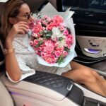 Svetlana Loboda Instagram - Я обожаю возвращаться в Казахстан. Здесь уникальная культура и невероятные люди. Совсем недавно была Астана и Семей, а сегодня вновь мой любимый город - Алматы. В перерывах между интервью …предвкушаю незабываемый вечер .. До встречи на концерте! Мен бәрін күтемін ❤️🇺🇦🇰🇿