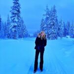 Svetlana Loboda Instagram - I love the sound of snow crunching underfoot .. 3 magical days….🌲❄️ Lapland