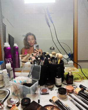 Svetlana Loboda Instagram - Кожен концерт - марафон. І до них потрібно готуватися. Рахую хвилини до зустрічі, Аліканте! 🔥🇪🇸
_____
Cada concierto es un maratón. Y hay que prepararse para ellos. ¡Cuento los minutos para verte, Alicante! 🔥🇪🇸