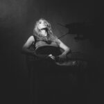 Svetlana Loboda Instagram - Новости - кромешная тьма. Поехала на студию записывать новый трек.