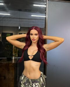 Sydney Paight Instagram - What should we name her?🍒