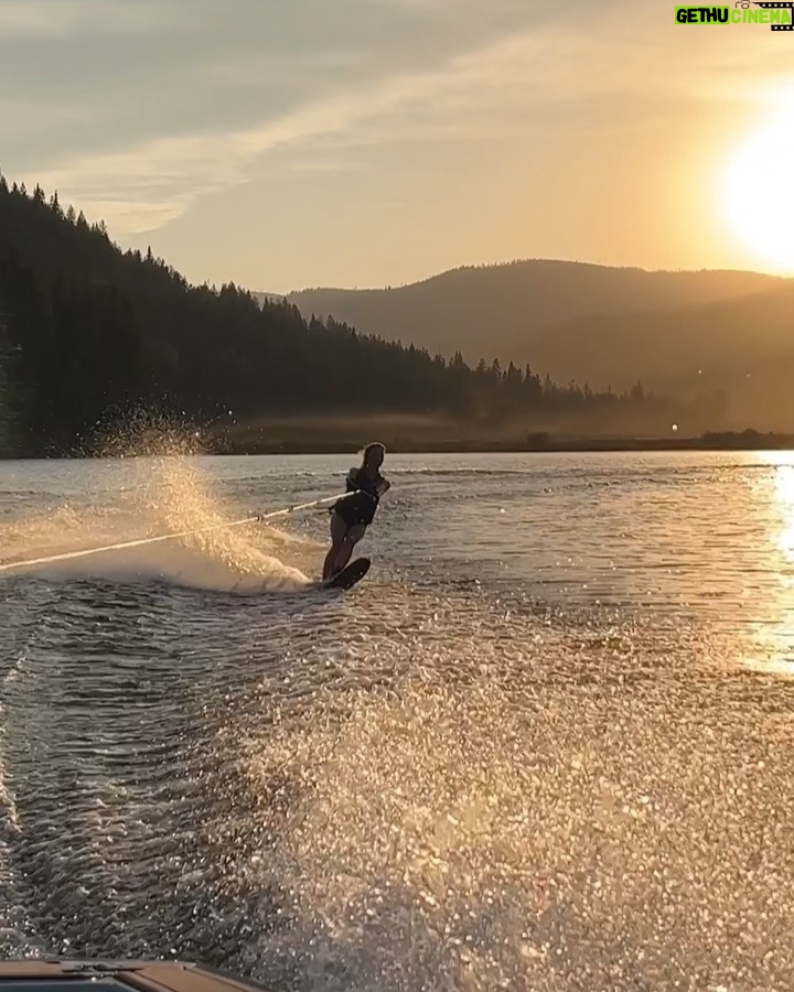 Sydney Sweeney Instagram - wish you knew lake syd