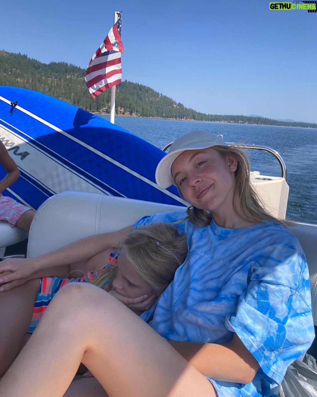 Sydney Sweeney Instagram - wish you knew lake syd
