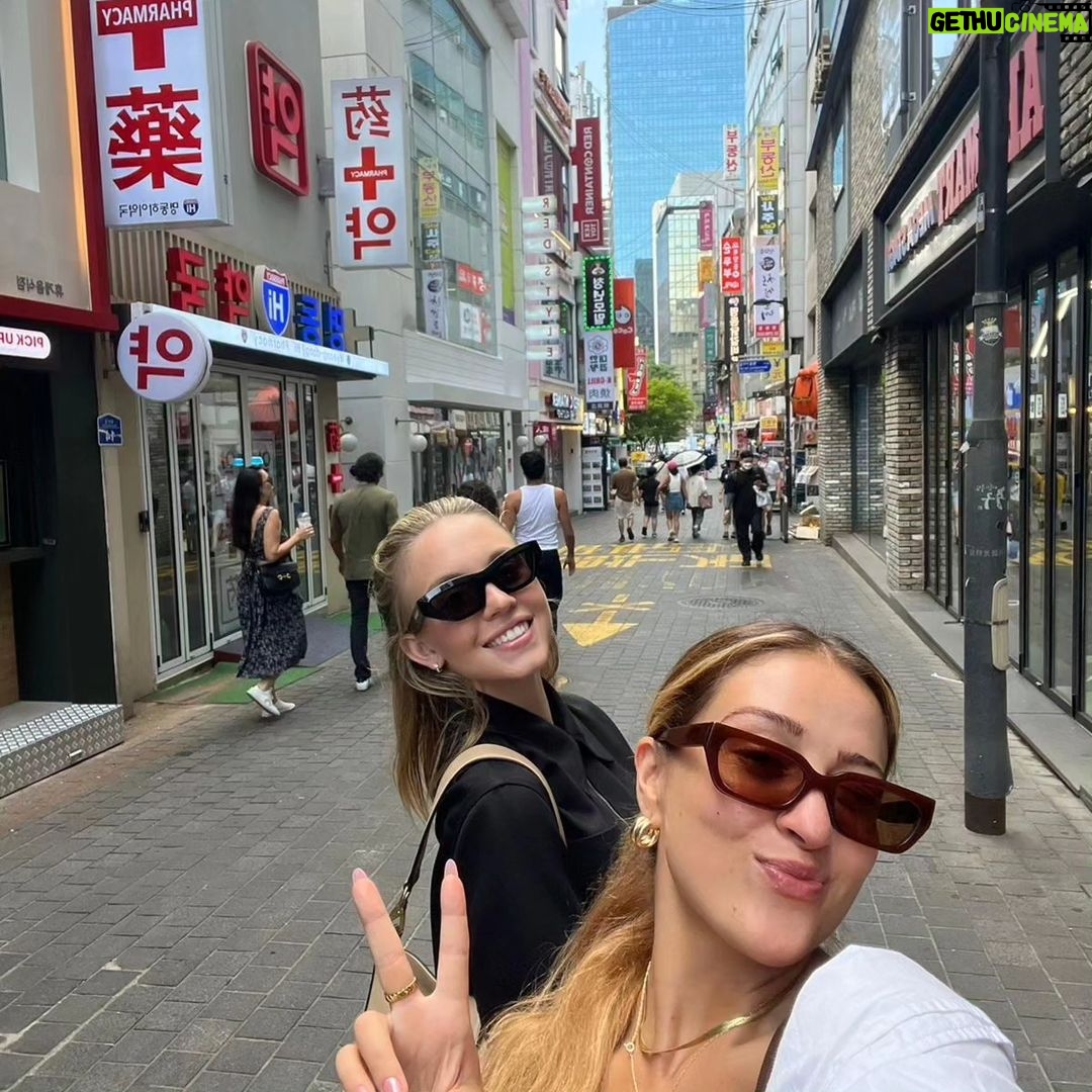 Sydney Sweeney Instagram - ˚ ༘♡ ⋆。˚ Seoul South Korea