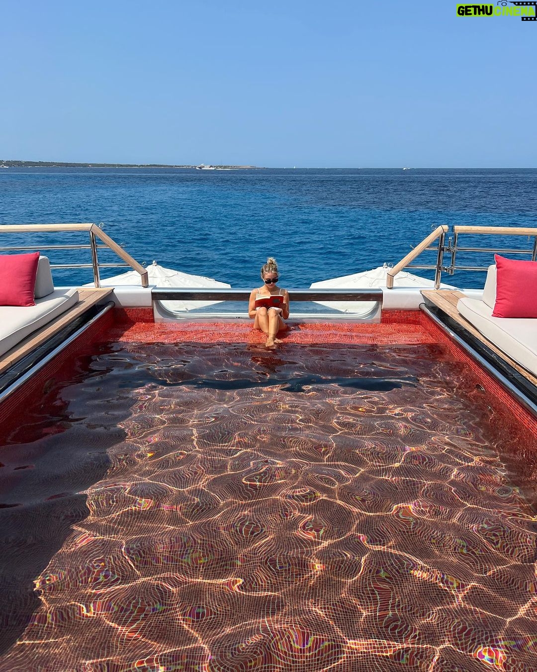 Sydney Sweeney Instagram - dream week photo dump 🥰 Ibiza
