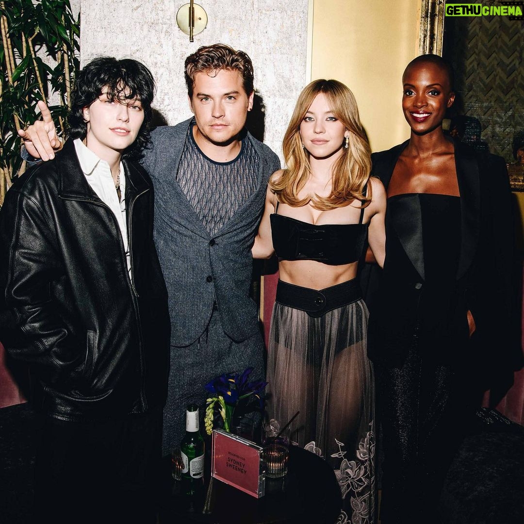 Sydney Sweeney Instagram - a new york night with my @armanibeauty friends and family 💜💗 celebrating the my way pop up :) #ArmaniMyWay #IAmWhatILive