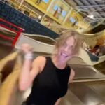 Sydney Sweeney Instagram – fun day at my park with my friends 🎡