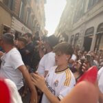 Sylvester Stallone Instagram - A quiet afternoon of shopping with the family… Love the fans love this country.