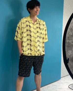 Syuya Sunagawa Instagram - .

PHOTO SELECTION vol.9
オフショット📸

👕シャツ
@ok_yeah.jp

🩳
@dresshippy_official 
@adonust 

👘
@mimatsu.shara.kimono 

by staff