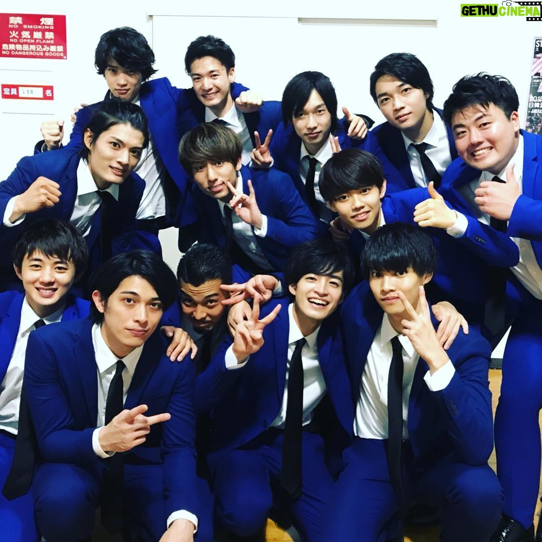 Syuya Sunagawa - 547 Likes - イケ家!単独公演ありがとうございました!😁
ファンの皆さんスタッフの皆さん見に来てくれた方々、本当にありがとうございました!!
終わってしまったのが悲しい😭
また皆さんに会えるのを楽しみにしてます!😁
#イケ家#舞台#俳優#モデル