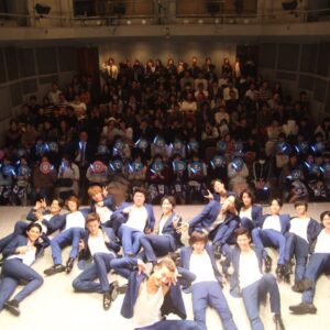 Syuya Sunagawa Instagram - イケ家！第2回単独公演ありがとうございました！😁
これからも応援よろしくお願いします！

#イケ家#単独公演#舞台#パフォーマンス#コメディ#青#スーツ#イケメン#感謝