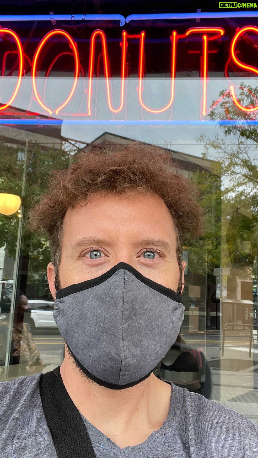 T.J. Thyne Instagram - Portland is kinda known for their donuts (among many other amazing things) So, Mom/Dad and I decided to try as many donuts from as many places as we could. Why did we decide to do this 😂😂😂