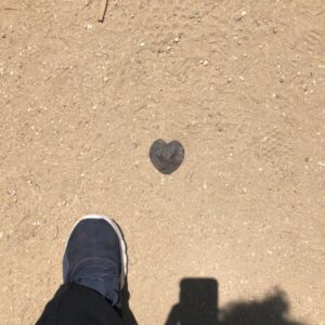 T.J. Thyne Instagram - How are you doin? You holdin up? I’m sending you all some more ❤️ from Los Angeles 😀