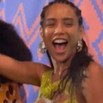 Taís Araújo Instagram - Sextou! Bora minhas lobas? 🥳✨💃🏽 🎥: @luizfernandovianna @joaopedrojanuario @rscassiano ✍🏽: @itaiaraandrade