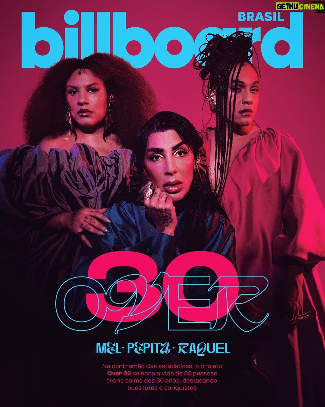 Taís Araújo Instagram - Você sabe por que essa capa além de deslumbrante é também importante demais?? Eu te conto! Infelizmente, o Brasil é líder no ranking entre os países que mais interrompem as vidas de pessoas trans no mundo inteiro! E a faixa etária de pessoas que mais sofre nesse contexto é de até 29 anos. São dados assustadores, inaceitáveis e que faz pensar sobre o não cumprimento de direitos, acessos e tudo que as pessoas precisam pra mostrar seu potencial ao mundo: oportunidade e tempo. Essas são @pepita @melpormel e @oficialraquel na capa da @billboardbr, revista que costuma celebrar jovens que atingiram sucesso financeiro antes dos 30. Aqui elas abrem um novo caminho para exaltar o talento e a resistência de pessoas trans que chegaram depois dos 30 bem poderosas, brilhantes, amadas e vivas contrariando as estatísticas. Por isso essa capa é importante, necessária e uma das melhores coisas que eu vi hoje e precisava falar sobre. Enfim, saúde, sucesso, possibilidade, visibilidade e vida longa! 🏳️⚧️🏳️🌈