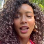 Taís Araújo Instagram - Hoje acordei pensando nele… sim, no Mário Fofoca também, mas principalmente no Lázaro e o seu retorno às novelas com o remake de ‘Elas por Elas’. Uma obra que já nasceu clássica com sua trama ousada pra época e elenco extraordinário. ‘Elas por Elas’ retorna agora repaginada, acompanhando discussões atuais, trazendo novos conceitos, elenco impecável e sem abrir mão de alguns personagens da primeira versão, um deles é o Mário Fofoca, que nessa edição é vivido pelo Laz que corajosamente topou esse novo desafio e tenho certeza que vai brilhar tanto… como em tudo que ele se propõe porque tudo que ele faz é com vontade, dedicação, responsabilidade, criatividade e principalmente compromisso. Uma verdadeira inspiração! Fora que é uma DELÍCIA encontrar ele pelo Projac. 😮‍💨❤️ Por isso acordei pensando nele e na sorte de poder rever essa trama que agora traz também um cadinho desse azeite de dendê. Mozinho, sigo aqui na torcida, pronta pra te aplaudir. Sucesso! Não percam HOJE às 18h ESTREIA ‘Elas por Elas’ na @tvglobo