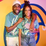 Taís Araújo Instagram - Ontem foi uma verdadeira maratona! Mas também foi uma explosão de amor, homenagens e cultura no maior espetáculo audiovisual do planeta. Obrigada @oficialportela pelo convite de estar na avenida ajudando a contar essa história a altura de sua importância para o país. “Um defeito de cor” de @ana.maria.goncalves_ é um fenômeno premiadíssimo e hoje dispara entre os mais vendidos do país provando que, não há dúvidas sobre a importância do carnaval na cultura e imaginário popular. Em @mangueira_oficial podemos homenagear @alcioneamarrom , a negra voz do amanhã, no alto nível de grandeza que ela merece diante da infinita contribuição para a música brasileira. Realmente, uma noite pra nunca mais esquecer! ✊🏾🎉 📸: @leofrancofoto | @renatowrobel | @mserralima | @eulaisgomes Sambódromo da Marquês de Sapucaí