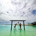 Taapsee Pannu Instagram - My favourite type of holiday… Main, machhi aur paani… One place that will attract me to go back again n again n agin. #HappiestVacationDestination #Maldives #OzenReserveBolifushi @ozenreservebolifushi OZEN RESERVE Bolifushi