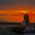 Taapsee Pannu Instagram - My favourite type of holiday… Main, machhi aur paani… One place that will attract me to go back again n again n agin. #HappiestVacationDestination #Maldives #OzenReserveBolifushi @ozenreservebolifushi OZEN RESERVE Bolifushi