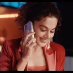 Taapsee Pannu Instagram – Festive season hai, Navratri Look, Garba Look, Durgo Pujo Look, Diwali Look, itne saare festive looks hai, aur han gifting bhi to hai, I thought chachiji was asking about variety in makeup, kyuki #MakeupBinaFestiveKaisa right? 

This festive season, I’m going beyond the traditional ‘mithai and namkeen ka dabba’ and surprising her with something that will add glamour to her festive looks! 

If you’re on the hunt for the perfect look for yourself or gifts for your favourites, checkout Festive Looks by Swiss Beauty! 
 
#MakeupBinaFestiveKaisa#SwissBeauty #MySwissMyBFF #FestiveSeason #FestiveMood #SwissBeautyXTaapsee @officialswissbeauty