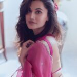 Taapsee Pannu Instagram – Here’s looking at you 2024….
Please be kind.
@filmfare