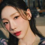 Taeyeon Instagram – 💄💋 @benefitcosmeticskorea
