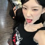 Taeyeon Instagram – 2023 투어 끝💜 서울을 시작으로 어제 싱가폴에서 막을 내렸어요 끝까지 열심히 임해주신 모든 스텝여러분 제일 고생많으셨습니다! 이번 공연으로 저는 한 번 더 용기를 얻었고 좋은 사람들도 얻었고 확신할 수 있었어요 저 스스로에 대해🦋 다 소원들 덕분이에요 늘 항상 깨닫게 해주고 배울 수 있게 해줘서 고맙습니다 투어는 끝이 났지만 앞으로 계속해서 이어질 활동들도 지켜봐 주세요 와… 이게 끝이 났네요 정말 🥲 자 이제 또 다음거 준비해야지… 응응 #끝 #태연콘서트 #TheOddOfLove #이번콘못온사람들정말유감 #대유감
